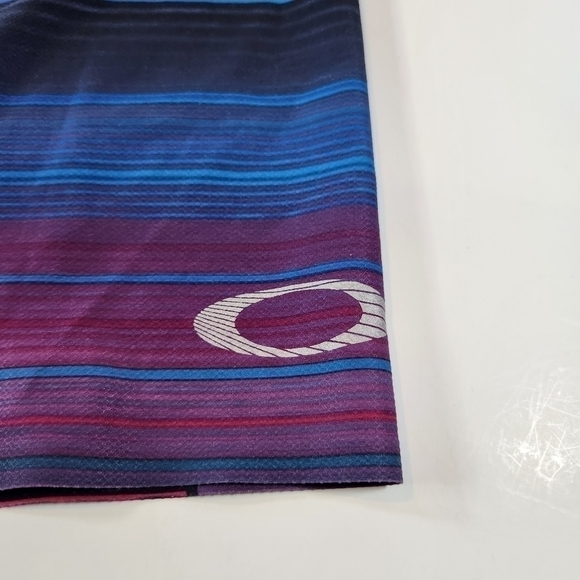 OAKLEY Blade 30 Stretch Ripstop Hydrofuse Board Shorts Swim Trunks Black Purple - Picture 3 of 11